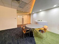 One Raffles Place (D1), Office #529176741